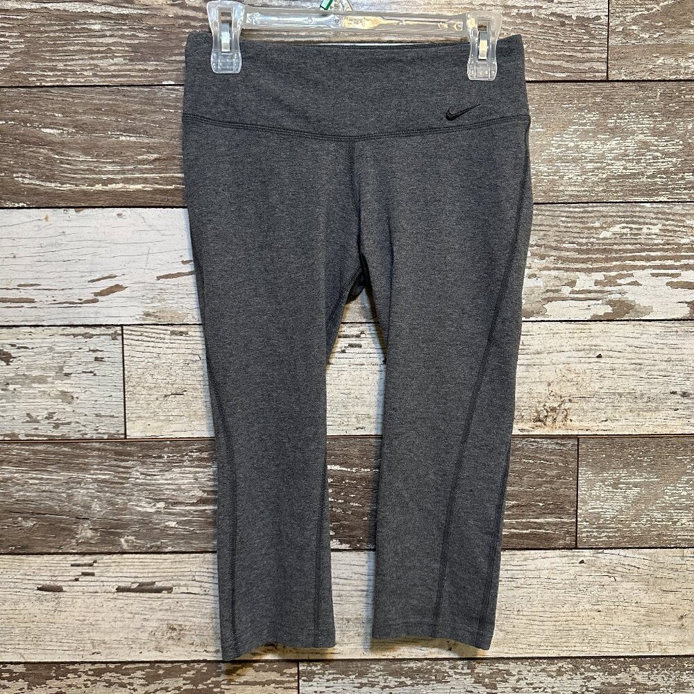 Nike Grey Dri-Fit Women's Athletic Mid Rise Cropped Leggings